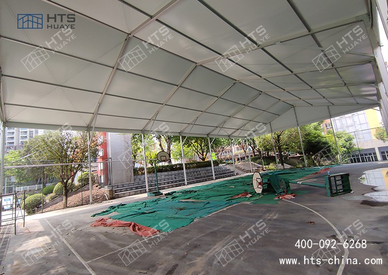 裝配式運動篷房從根本上解決了傳統(tǒng)建筑施工中的揚塵污染問題