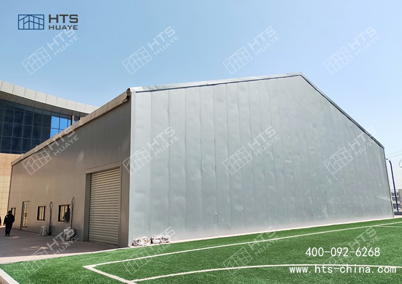 裝配式運動篷房從根本上解決了傳統(tǒng)建筑施工中的揚塵污染問題